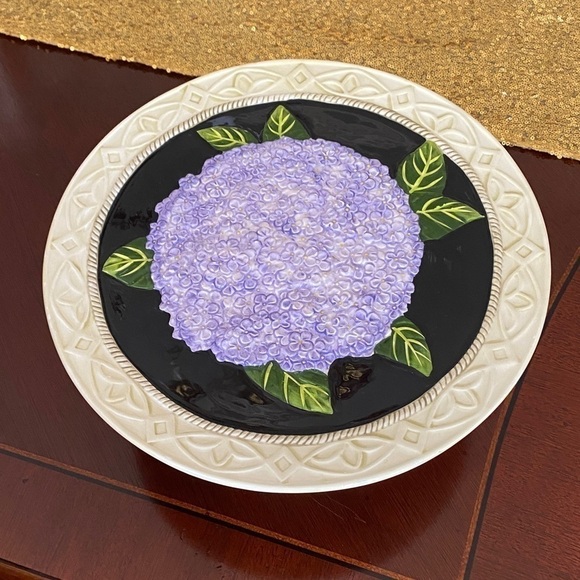 MWW Market 3D Hydrangeas Ceramic Pedestal Dessert Dish-Black Ivory Blue Purple - Picture 6 of 11